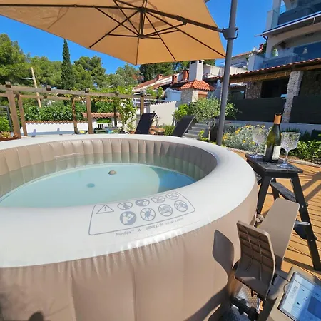 Paradiso With Private Jacuzzi And Terrace *