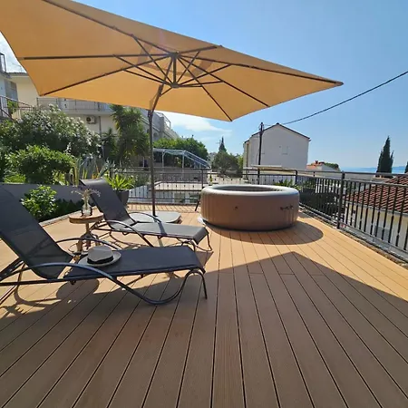 Apartment Paradiso With Private Jacuzzi And Terrace