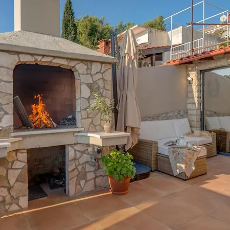 Апартаменти Paradiso With Private Jacuzzi And Terrace *