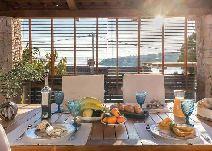 Paradiso With Private Jacuzzi And Terrace Trogir