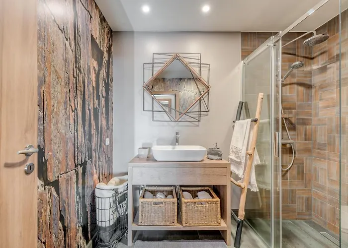 Paradiso With Private Jacuzzi And Terrace Apartman