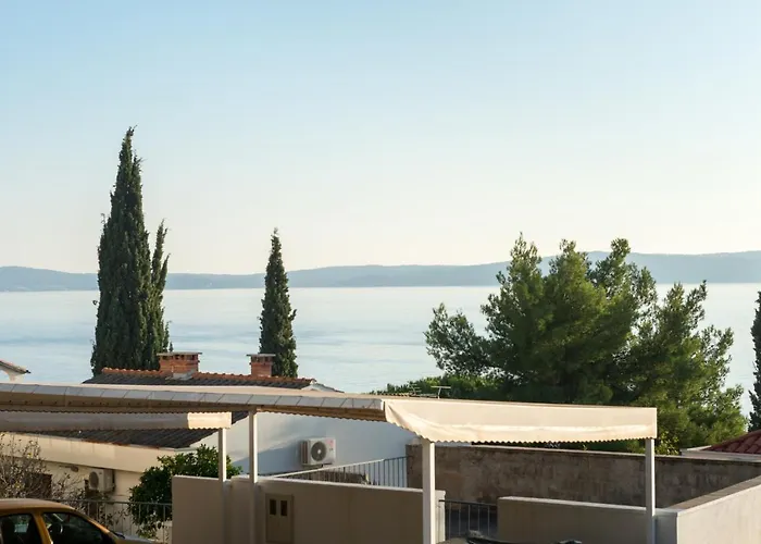 Paradiso With Private Jacuzzi And Terrace Trogir